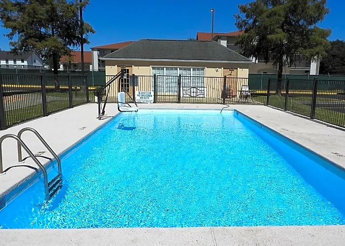 Baymont By Wyndham Airport 3* Lafayette